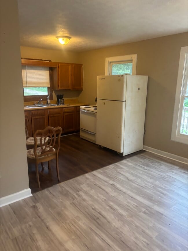 Photo - 1905 Breeden Lawson Way Unit Jerry Lawson