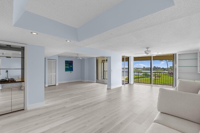 Photo - 7020 Half Moon Cir Unit 205