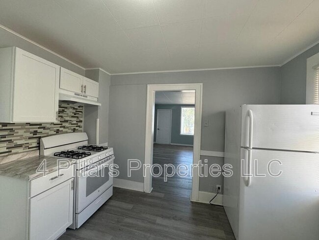 Photo - 1115 W 150th St Unidad 2nd Floor