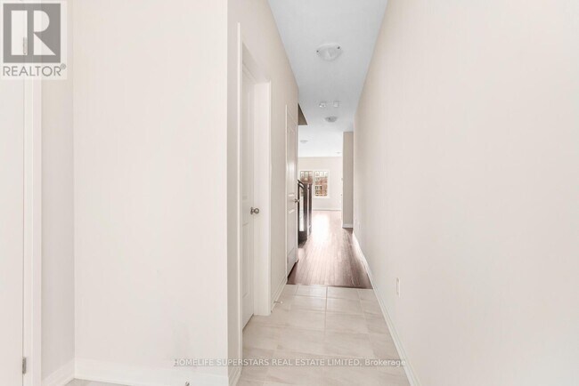 Photo - 1118 Trudeau Dr