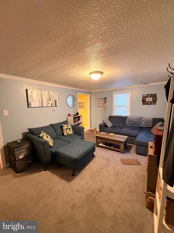 Photo - 2211 Browning Rd