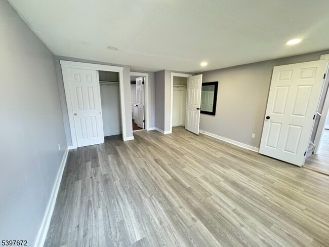 Photo - 606 Hardyston Ville Rd