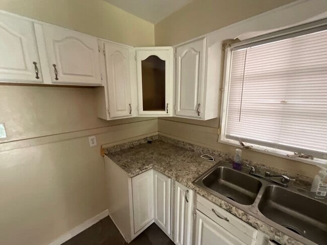 Photo - 3024 Oak Forest Dr