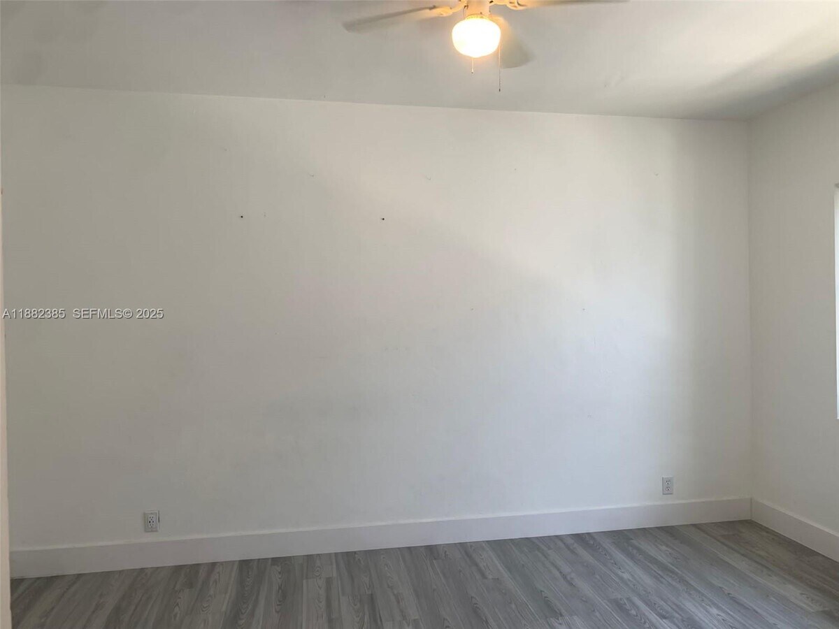 Photo - 8011 Abbott Ave Unit 8