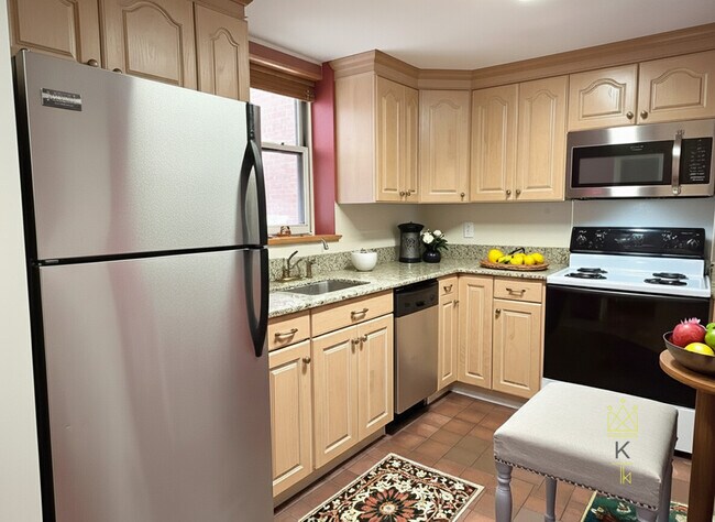 Photo - 96 Gainsborough St Unidad 106W