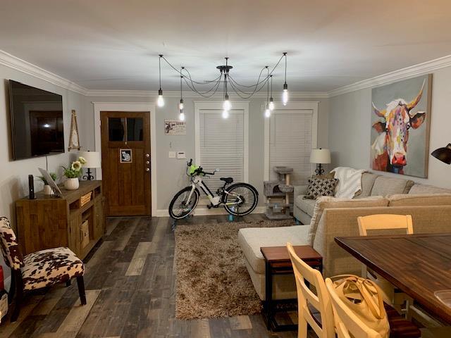 Photo - 1725 Harvey Mitchell Pkwy S Unidad 1715