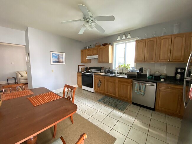 Photo - 92 Pearson Rd