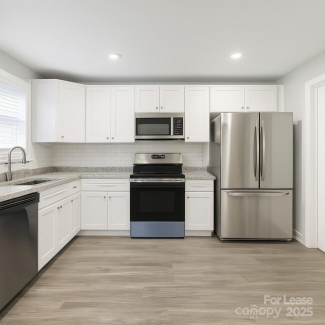 Photo - 3024 Seymour Dr