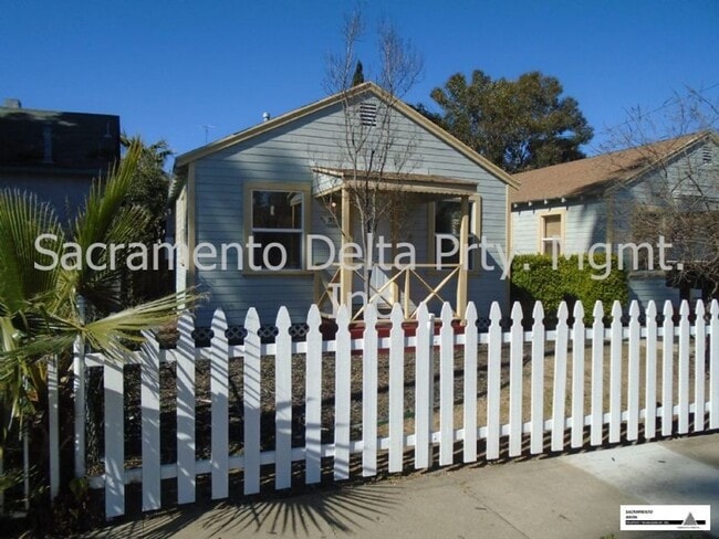 Photo - Cute and Cozy 1bed/1bath Cottage in Colonial Heights