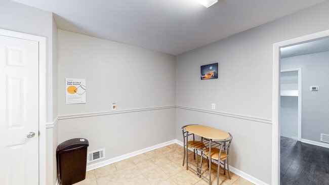Building Photo - 3661 Glen Mora Dr Rental