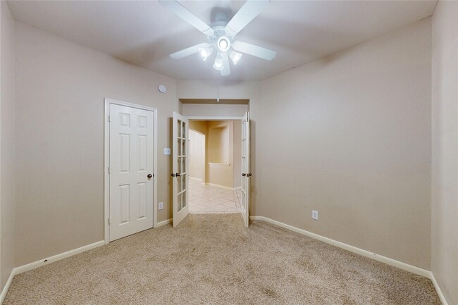 Photo - 98 S Regan Mead Cir