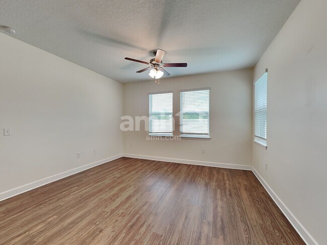 Photo - 313 Pine Terrace Dr