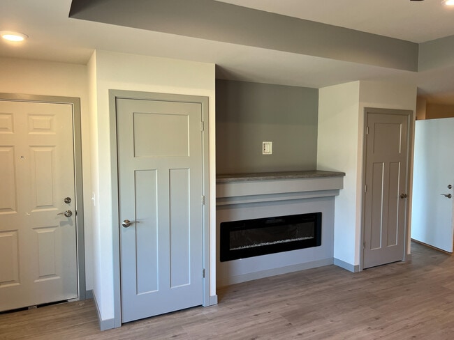 Photo - 1209 Salem Dr