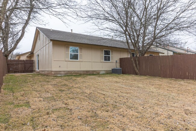 Photo - 5216 Meadow Rise St