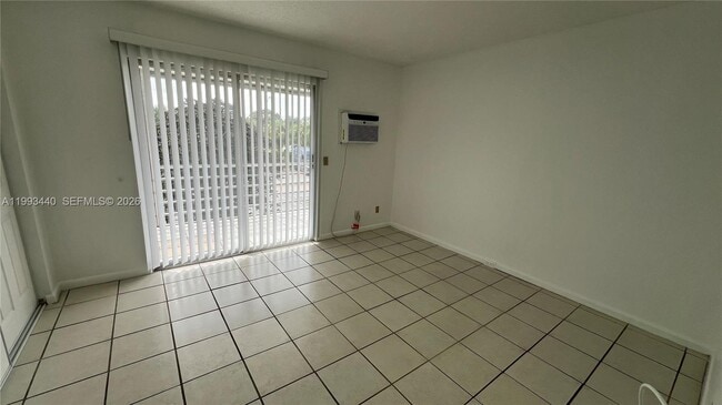 Photo - 306 Newport T Unit 306