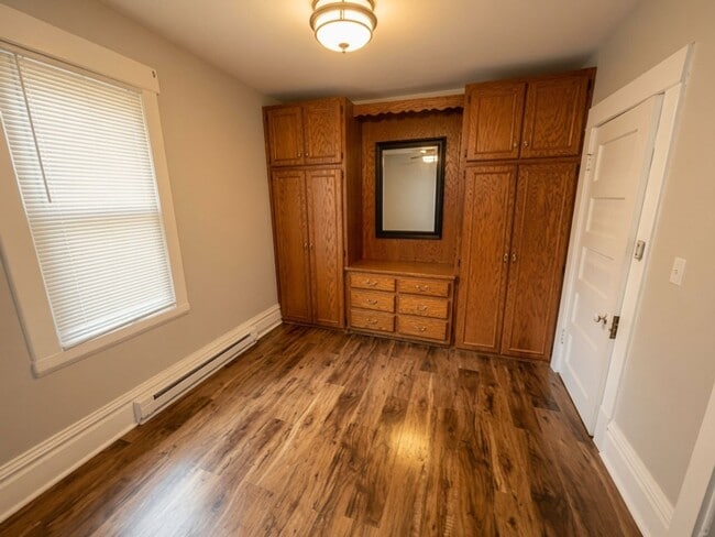 Photo - 1317-1319 Forest Street N Unit 1317-1