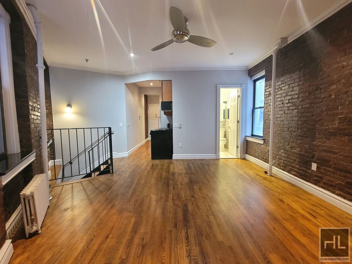 Photo - E 13TH ST. Apartment Unit 6F