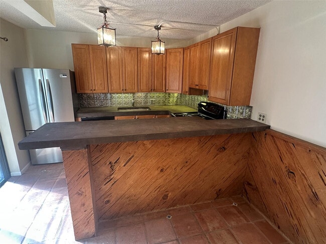 Photo - 5748 SE Riverboat Dr