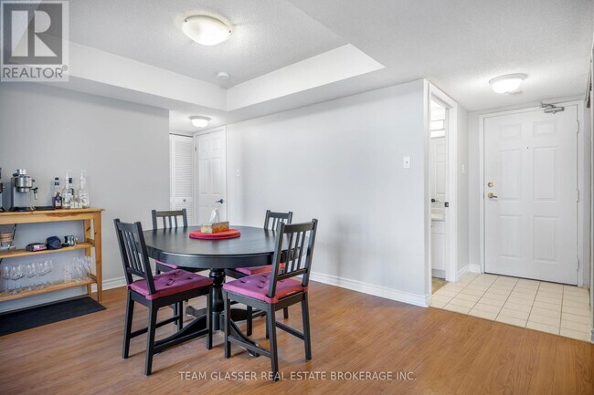 Photo - 1510 Richmond St Unité 808