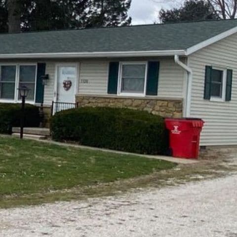 Photo - 1320 S Curry Pike