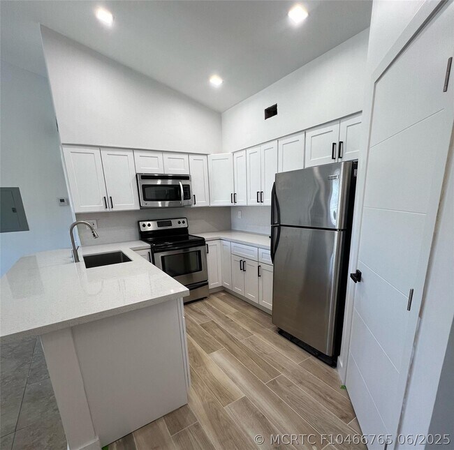 Photo - 2550 SW 18th Terrace Unit 1810