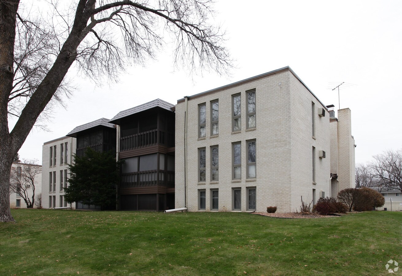 Photo - Southdale Gardens Apartments