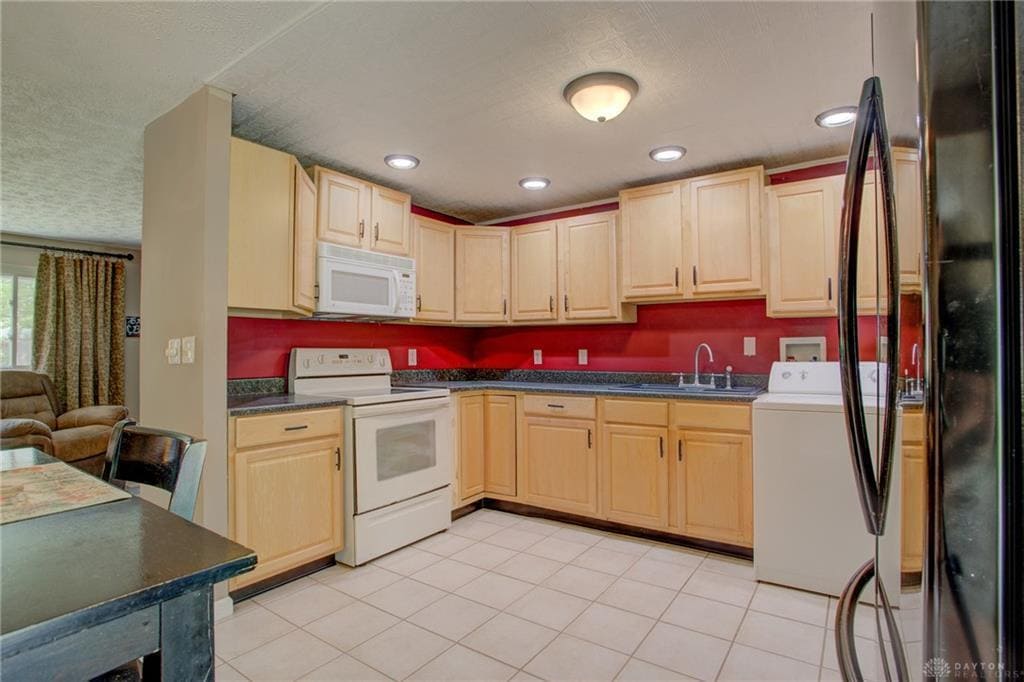 Photo - 5745 Beth Rd