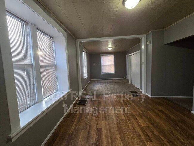 Photo - 1820 8th Ave