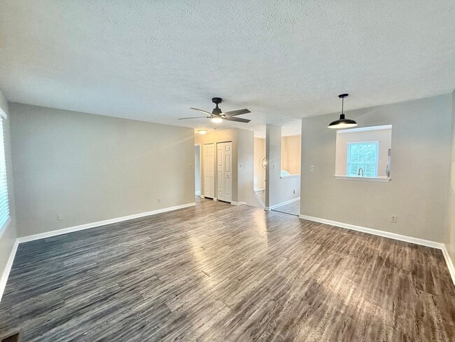 3610 Rawdon Dr