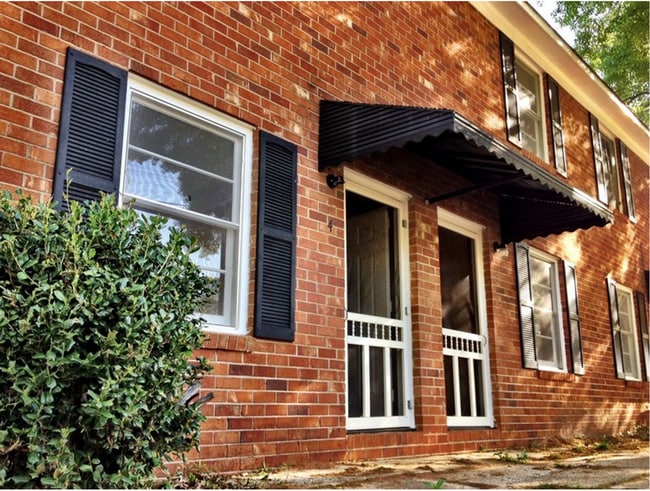 Building Photo - 298 Nichol St Unit 298 Nichol 3