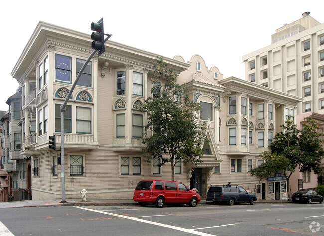 1201 Pine