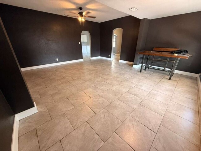 Photo - Updated 4/2 Ready for Immediate Move-In