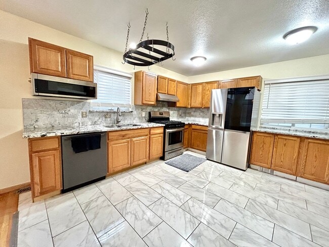Photo - Looking for a Quality tenant who Appreciates a Gourmet Kitchen