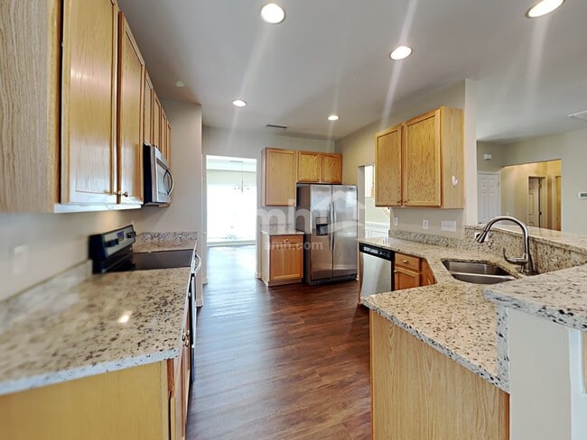 Photo - 9725 Autumn Applause Dr