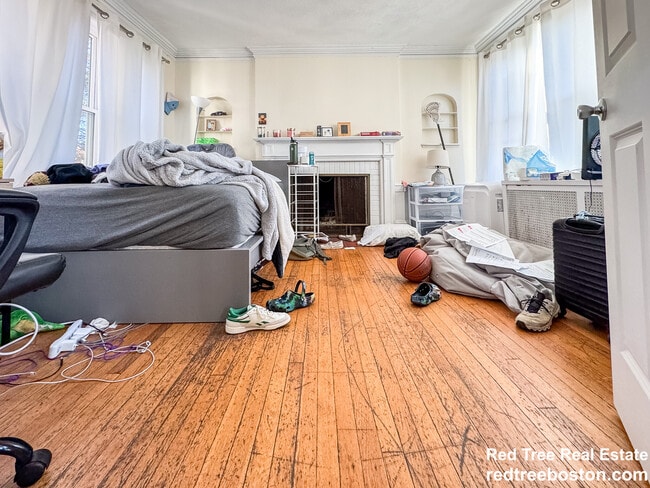 Photo - 28 Manet Rd Unit 3