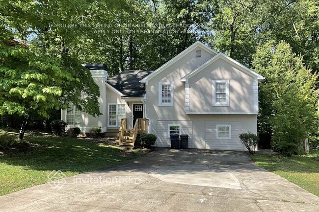 Building Photo - 2717 Horseshoe Creek Dr
