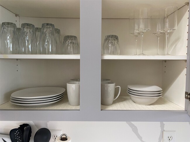 Photo - 13011 Peppergate Ln