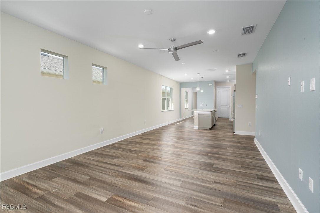 Photo - 42186 Edgewater Dr