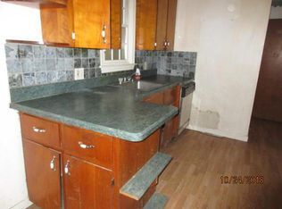 Photo - 767 Cedar St