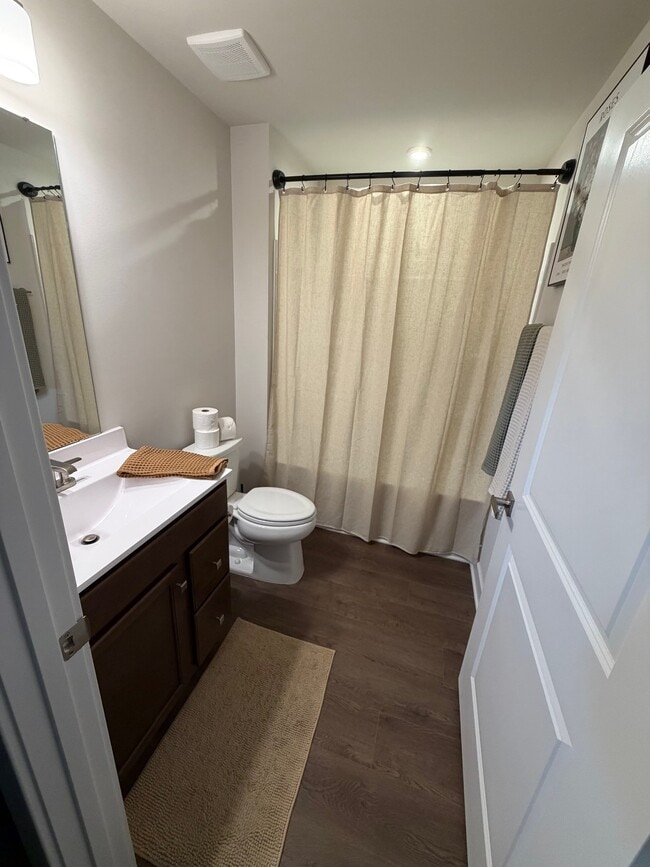 211 Linwood Ests Dr
