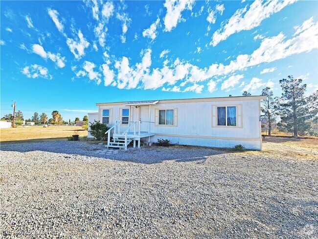 Building Photo - 1700 Keenan Way Rental