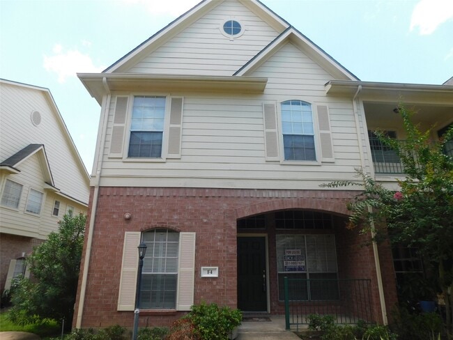 Building Photo - 2710 Grants Lake Blvd Unit F4