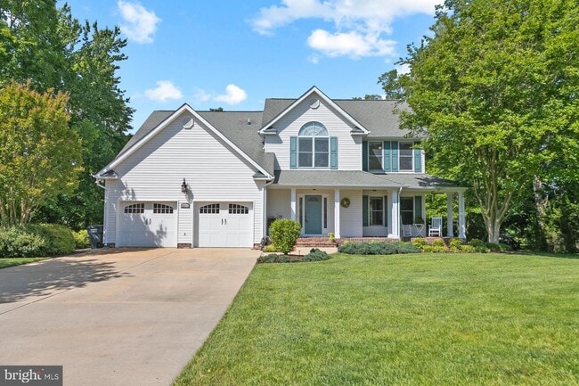 Building Photo - 22388 Deerpath Ct