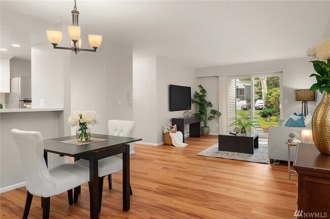 Photo - 14630 NE 32nd St Unit E6