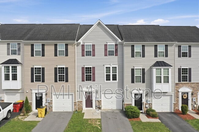 Photo - 72 Norwood Dr