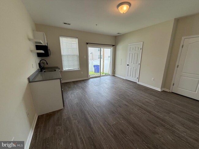 Photo - 9887 Deer Run