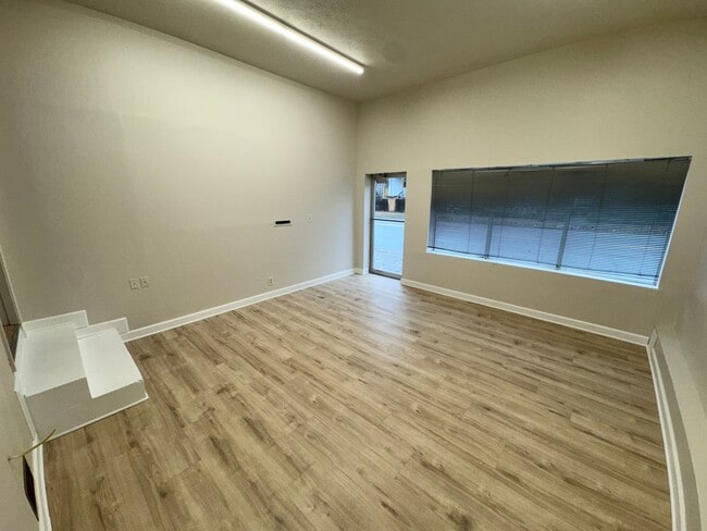 Photo - 2725 S 4th St Unidad 2725-1