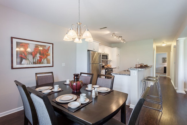 Oakmonte Apartment Homes