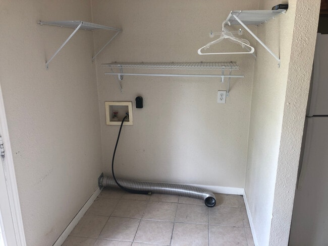 Photo - College Station - 2 bedroom 1 bath Duplex