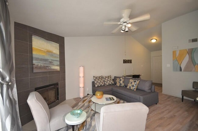 Photo - 1601 Faro Dr Unit 201